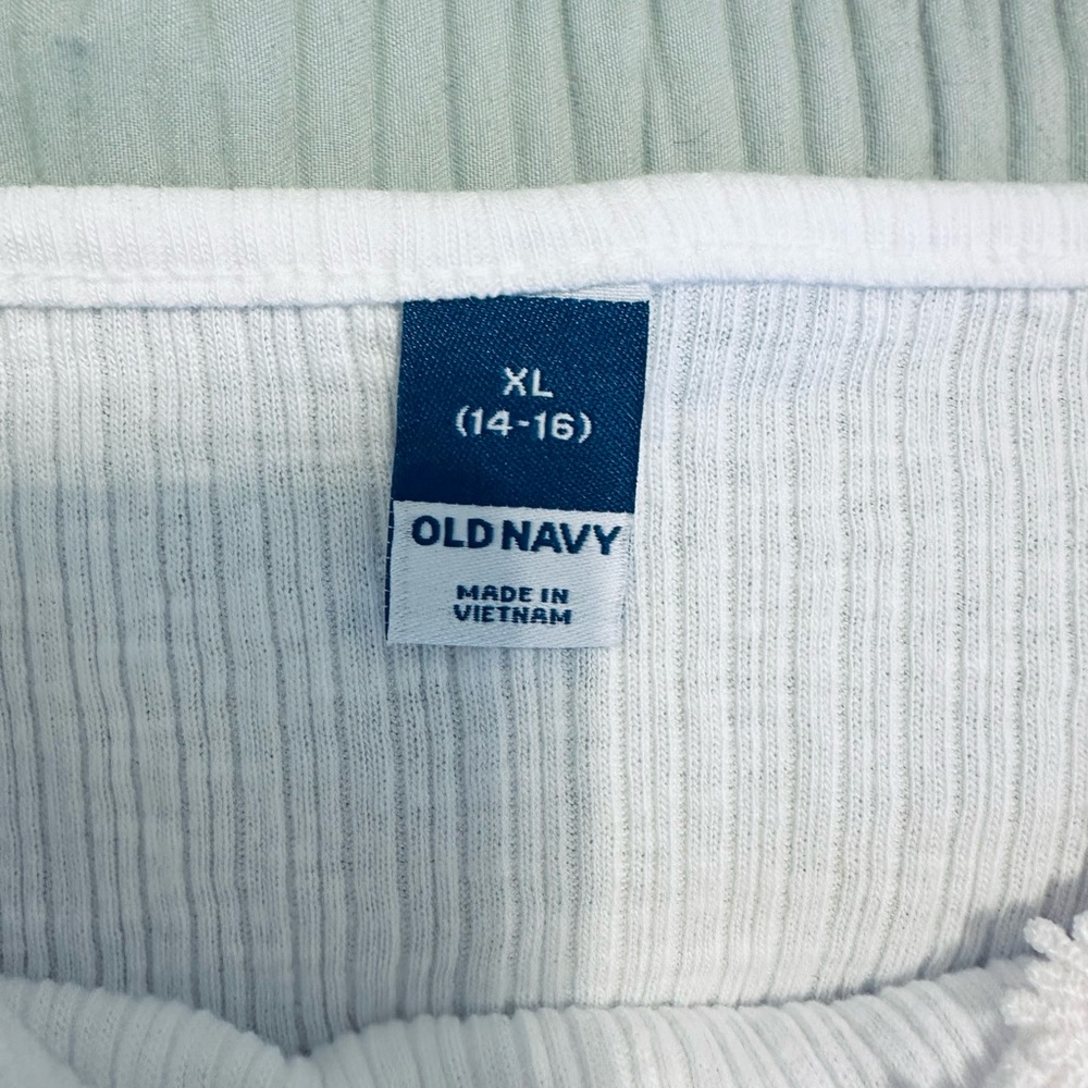 NWT Old Navy White Ribbed Flower Crop Cami Tank / XL (14-16) - Picture 3 of 8
